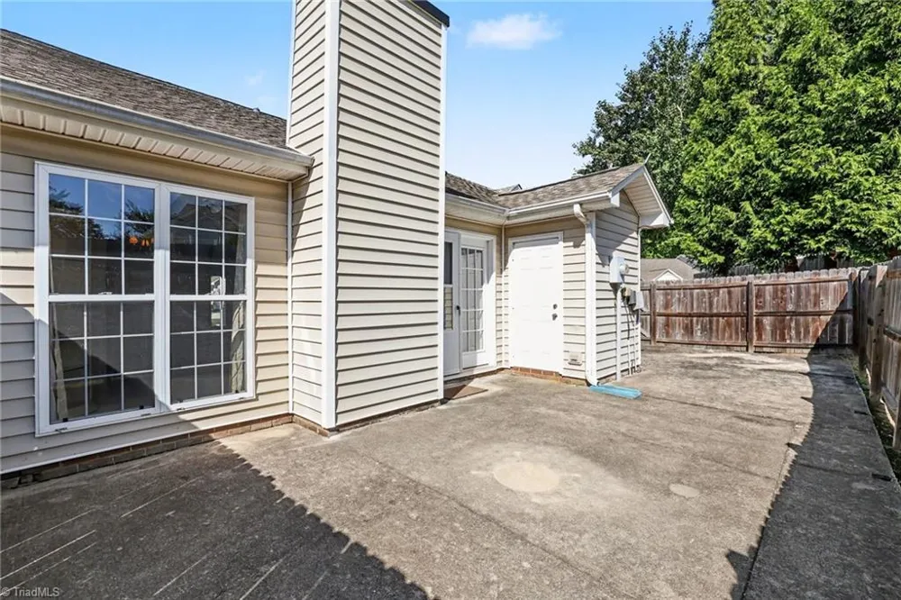 3616 Rising River Lane Greensboro, NC 27409