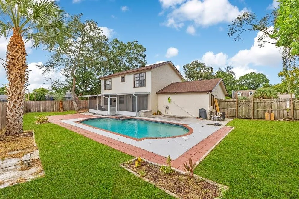 7517 QUAIL RUN COURT Orlando, FL 32819