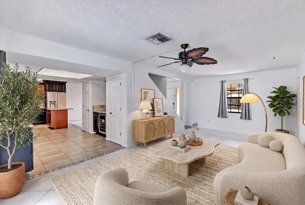 7517 QUAIL RUN COURT Orlando, FL 32819