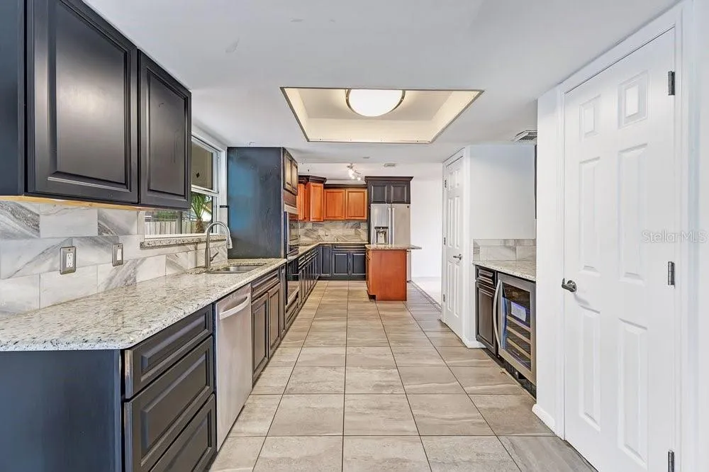 7517 QUAIL RUN COURT Orlando, FL 32819