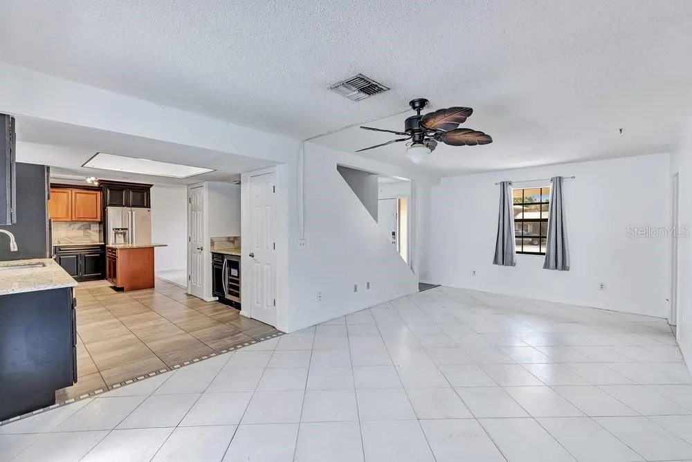 7517 QUAIL RUN COURT Orlando, FL 32819
