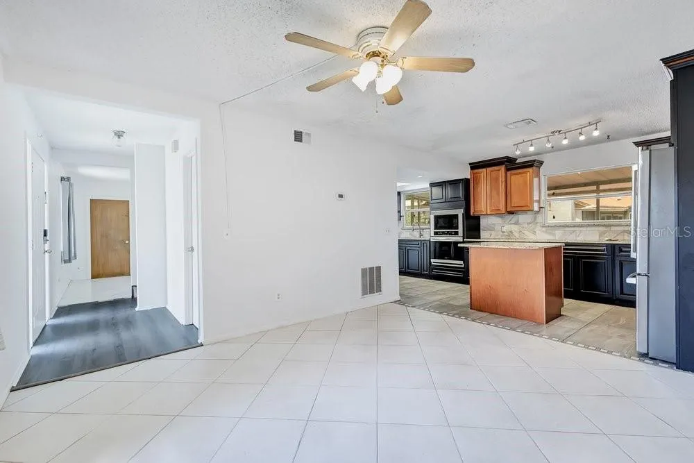 7517 QUAIL RUN COURT Orlando, FL 32819