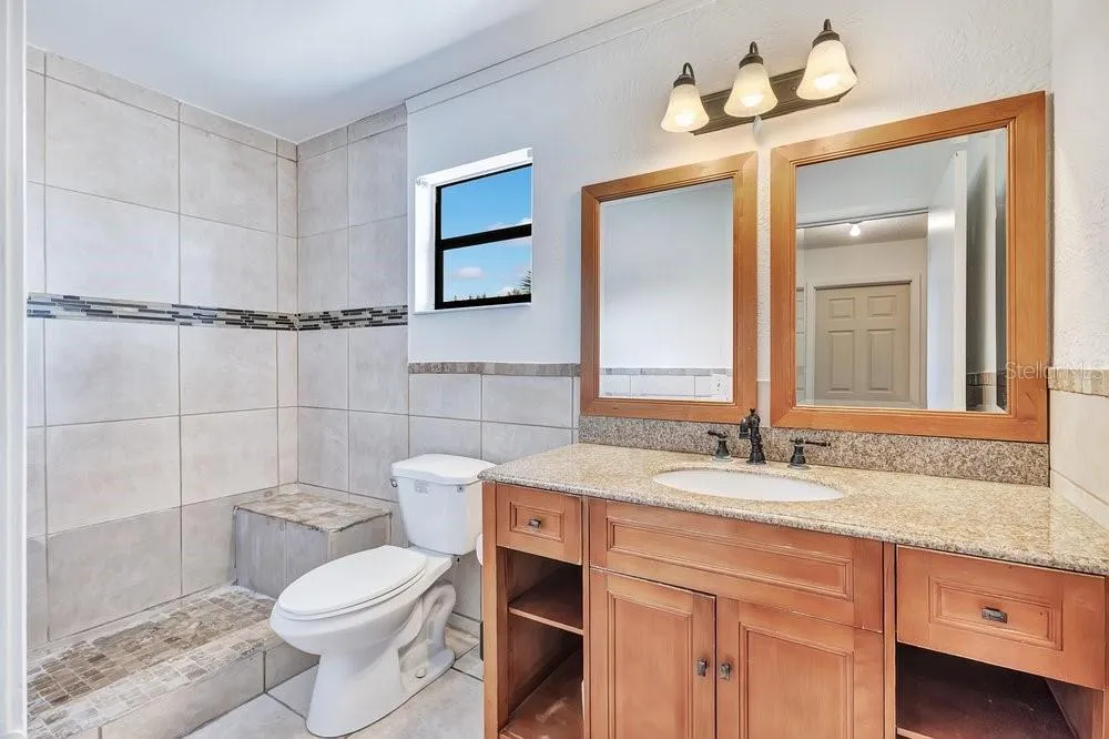 7517 QUAIL RUN COURT Orlando, FL 32819