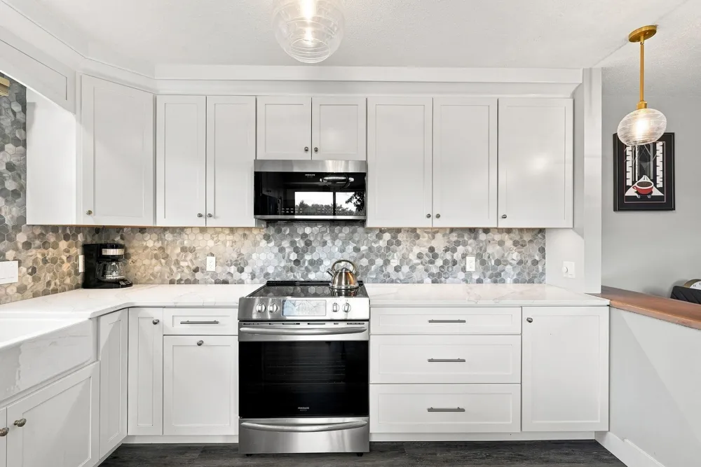 6003 Golfcrest Drive Acme Township, MI 49690
