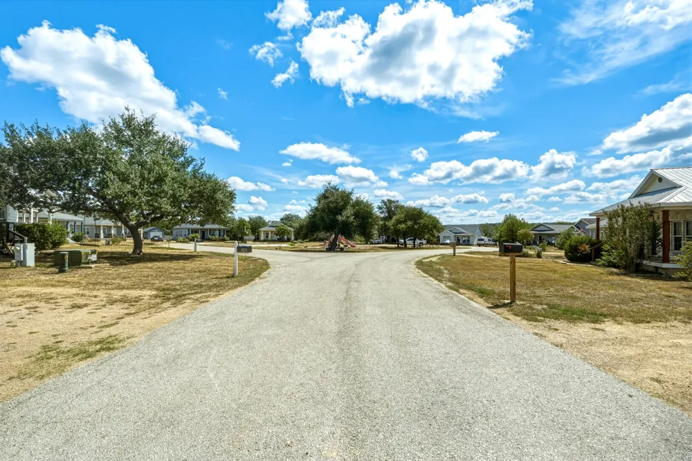 244 Heatherwood Drive #16 Driftwood, TX 78619