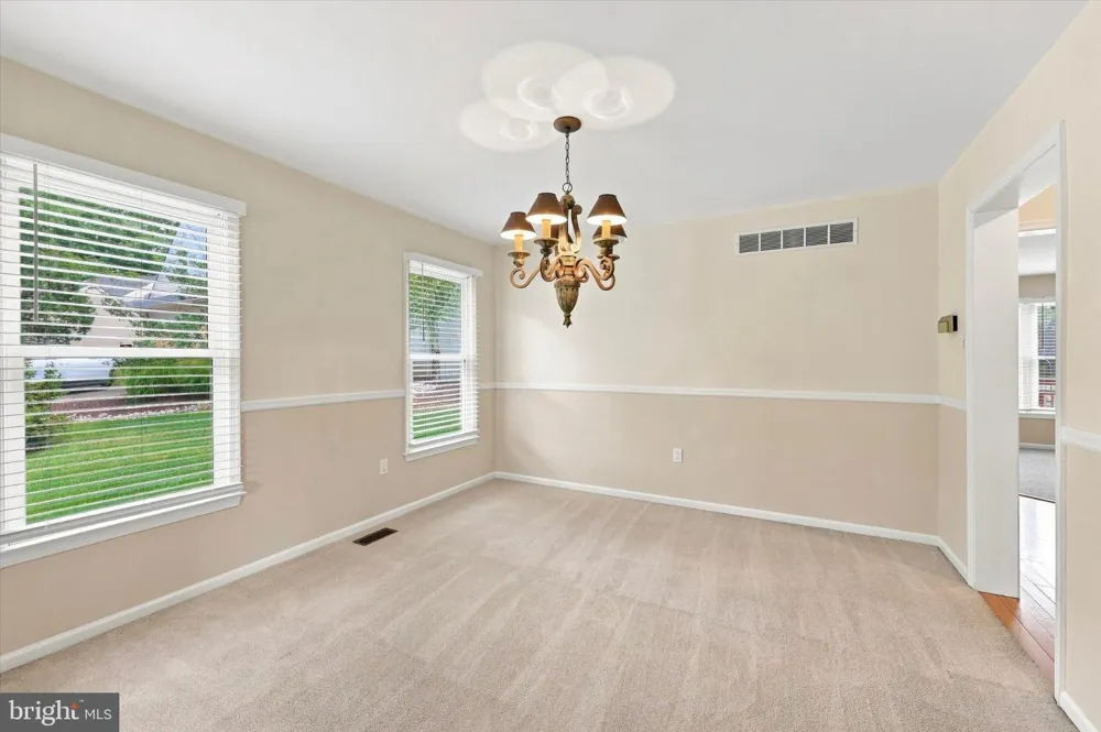 7 RUBY COURT Newtown, PA 18940