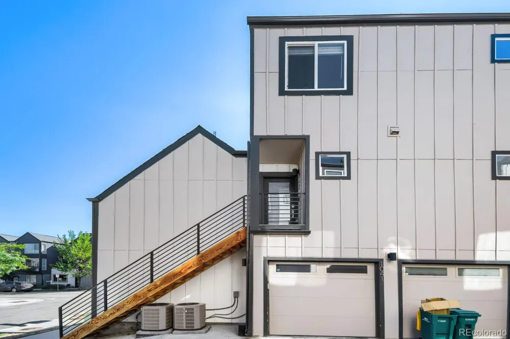 1041 Depew Street Denver, CO 80214