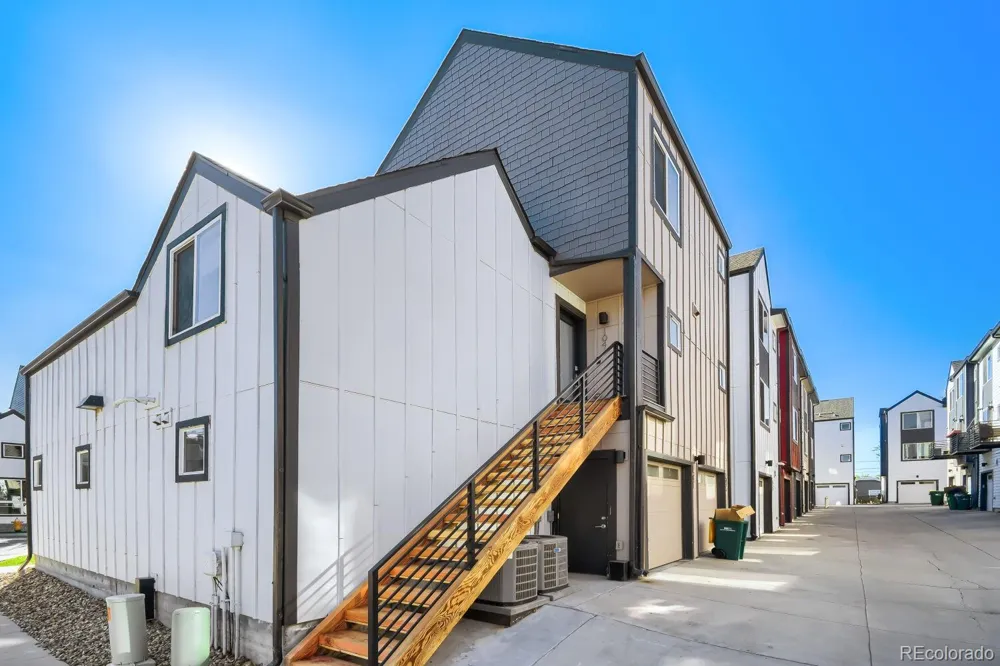 1041 Depew Street Denver, CO 80214