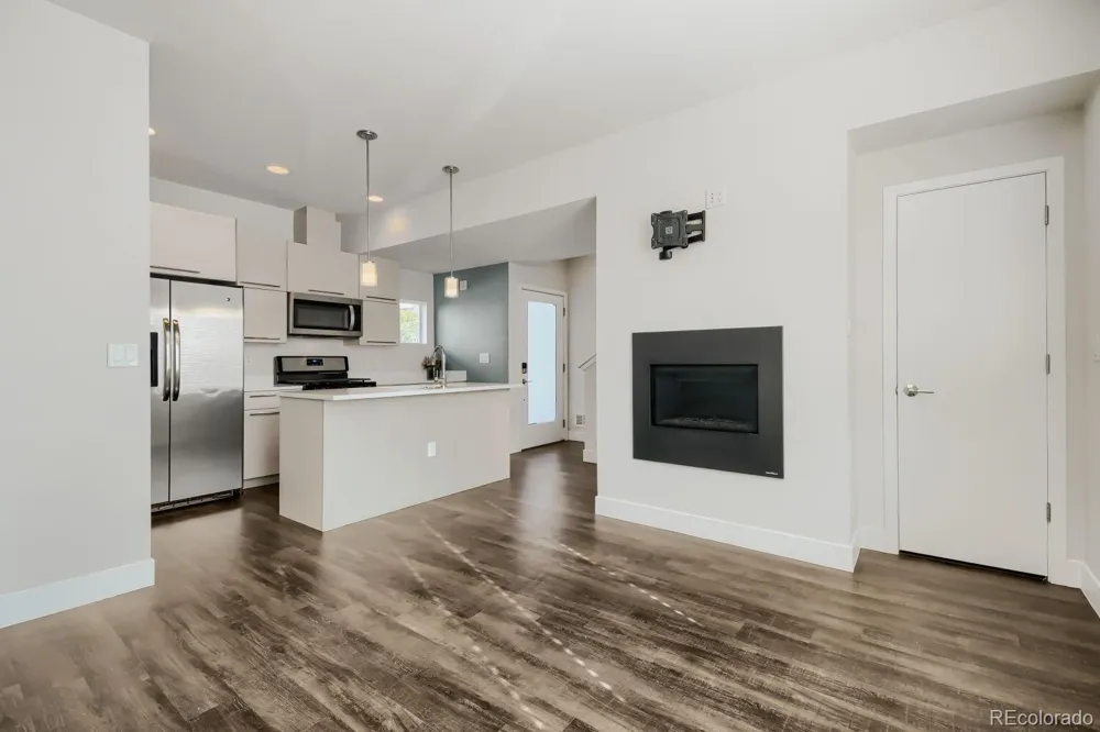 1041 Depew Street Denver, CO 80214