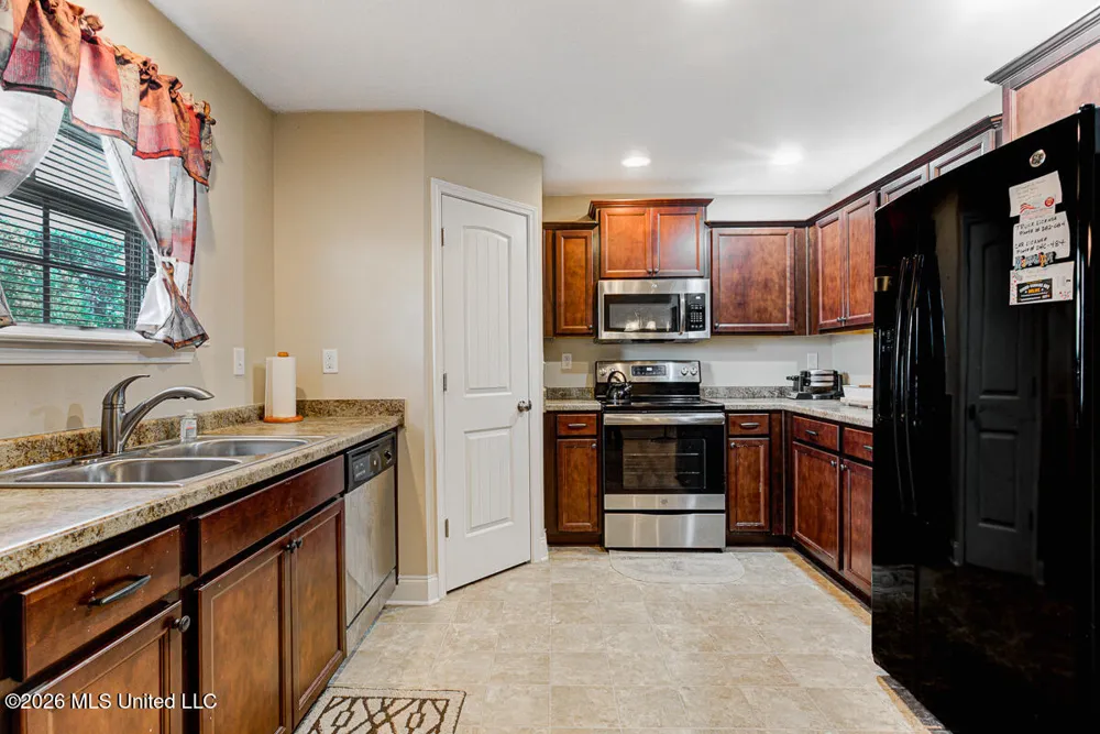 8710 Kimberly Dawn Drive Southaven, MS 38671