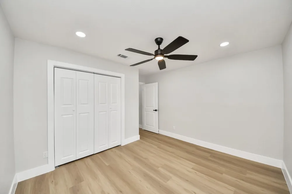 6023 Lattimer Drive Houston, TX 77035