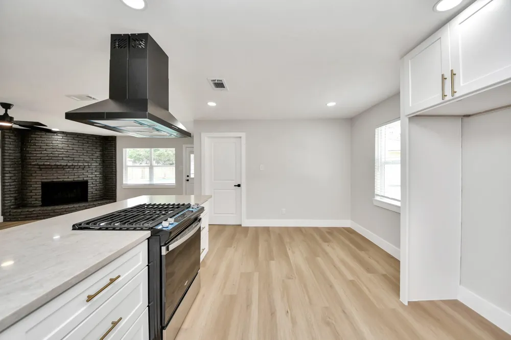 6023 Lattimer Drive Houston, TX 77035