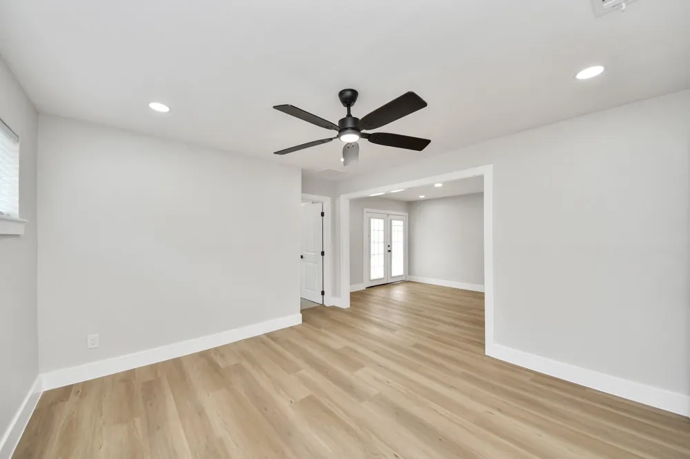 6023 Lattimer Drive Houston, TX 77035
