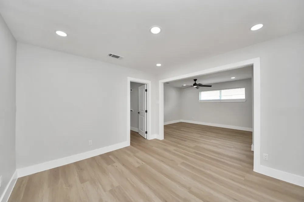 6023 Lattimer Drive Houston, TX 77035