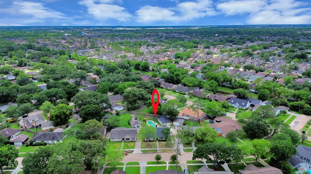 6023 Lattimer Drive Houston, TX 77035