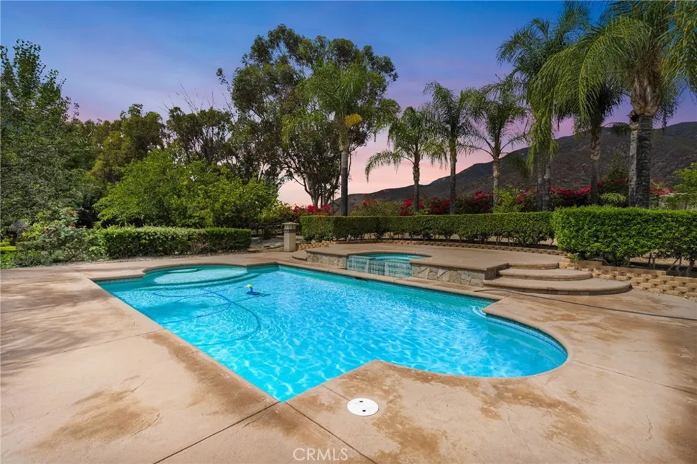 4954 Crestview Place Rancho Cucamonga, CA 91701