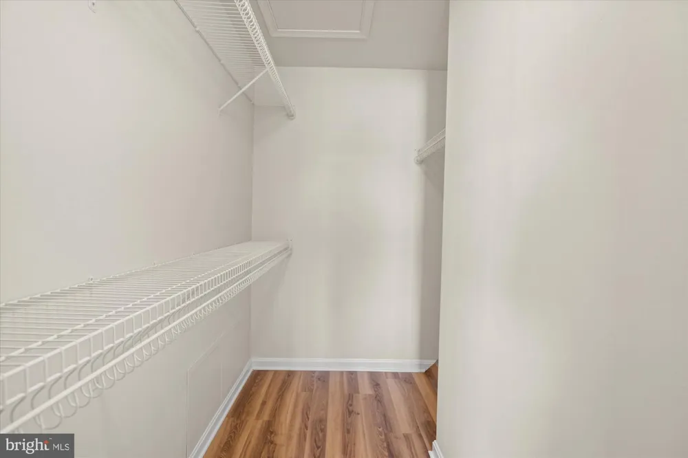 220 FALLSGROVE BOULEVARD #3 Rockville, MD 20850