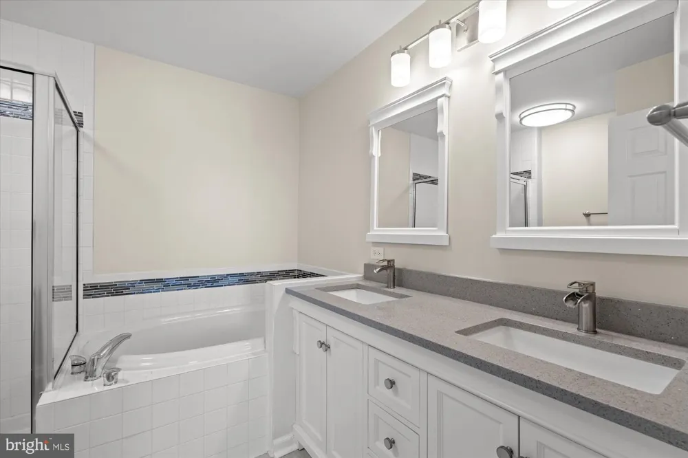 220 FALLSGROVE BOULEVARD #3 Rockville, MD 20850