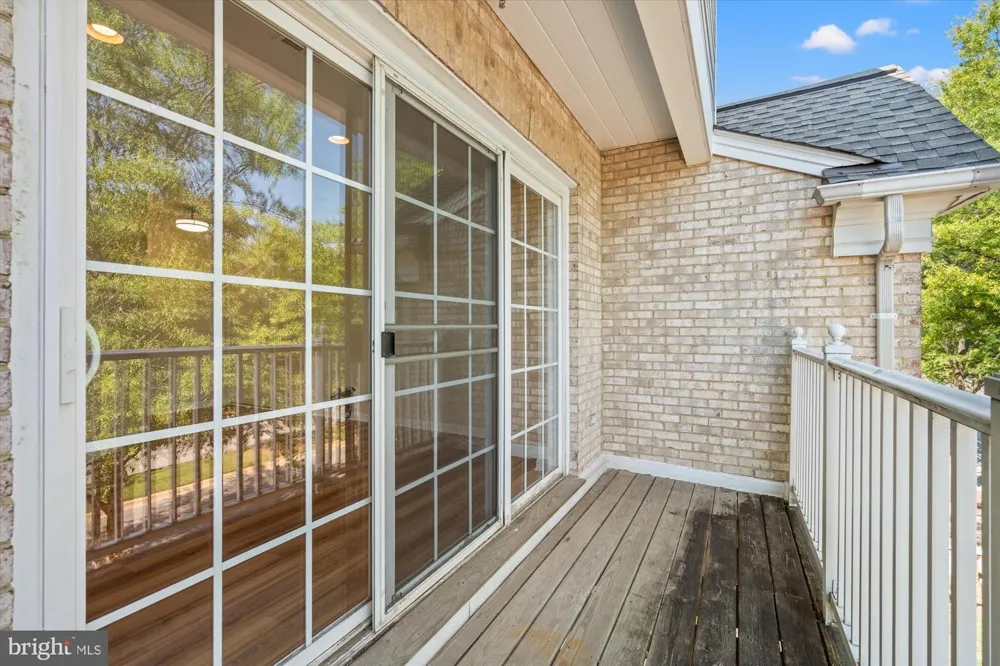 220 FALLSGROVE BOULEVARD #3 Rockville, MD 20850
