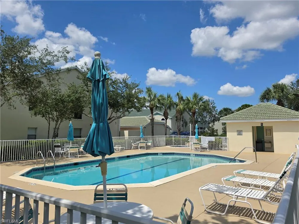4910 Cougar Court #101 Naples, FL 34109