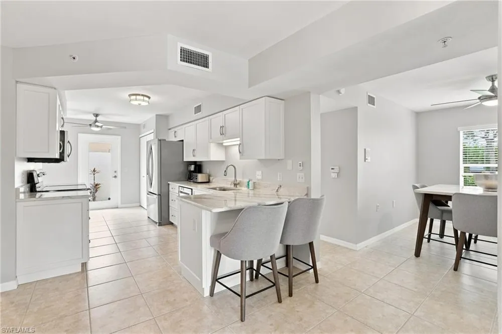 4910 Cougar Court #101 Naples, FL 34109