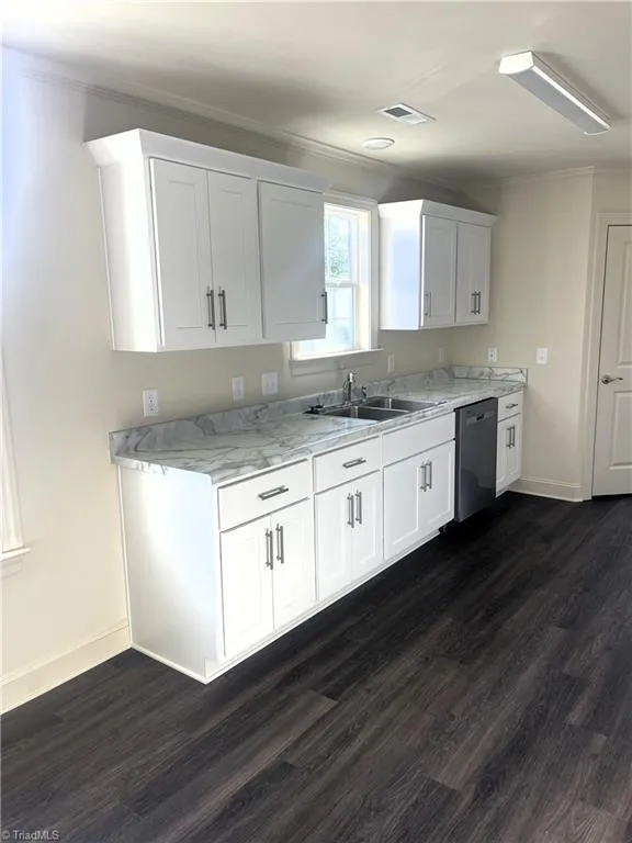 503 White Oak Street High Point, NC 27260