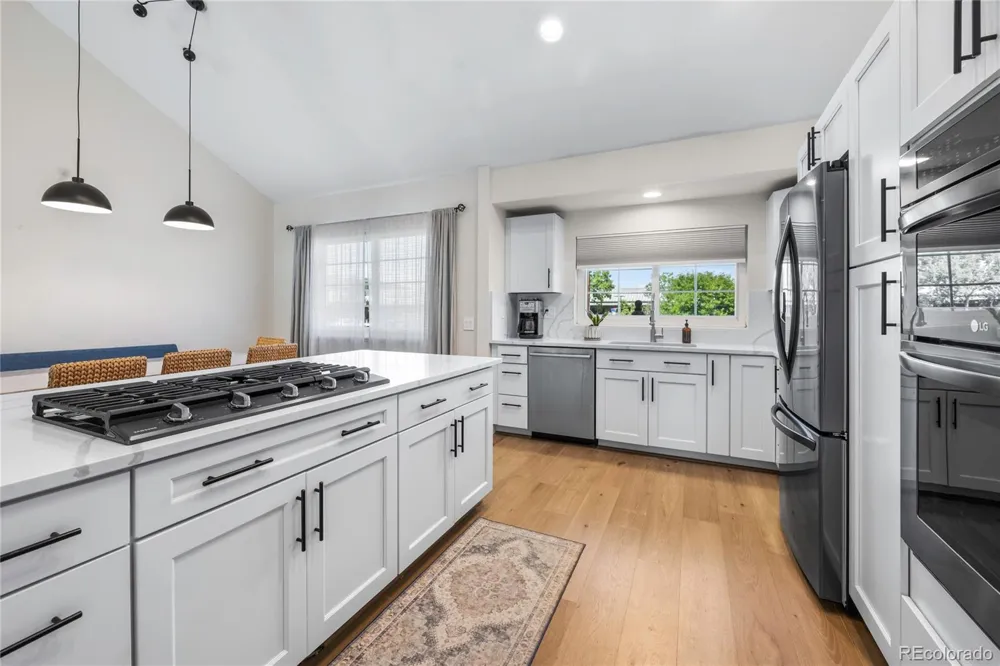 6392 S Emporia Circle Englewood, CO 80111
