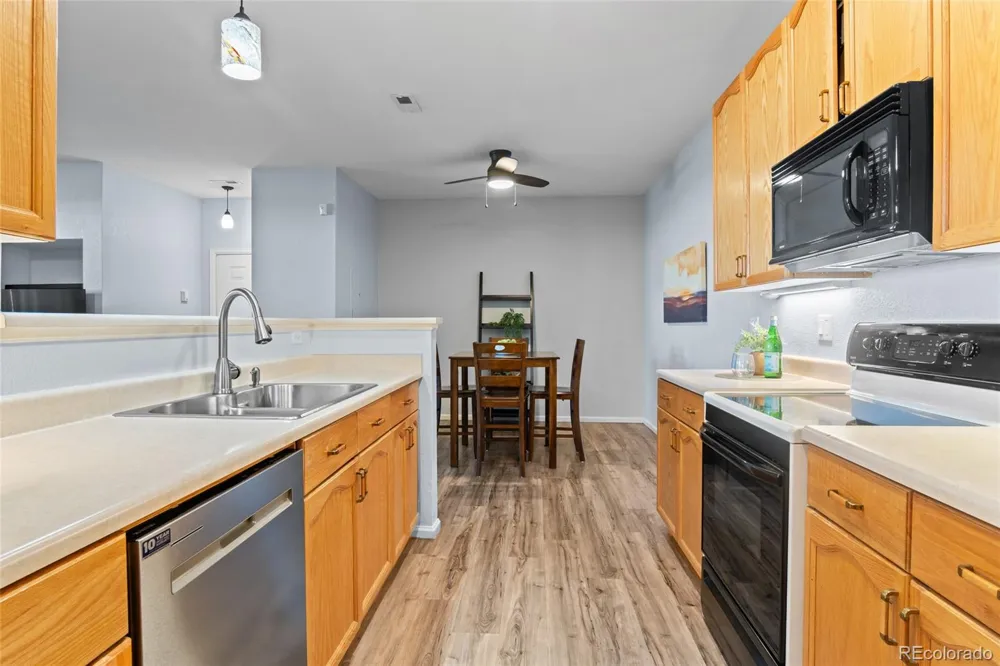 14333 E 1st Drive #104 Aurora, CO 80011