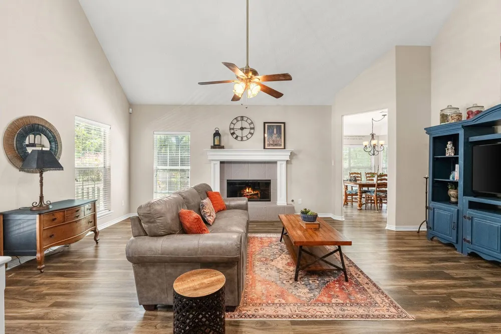 14444 Hill Drive Willis, TX 77318