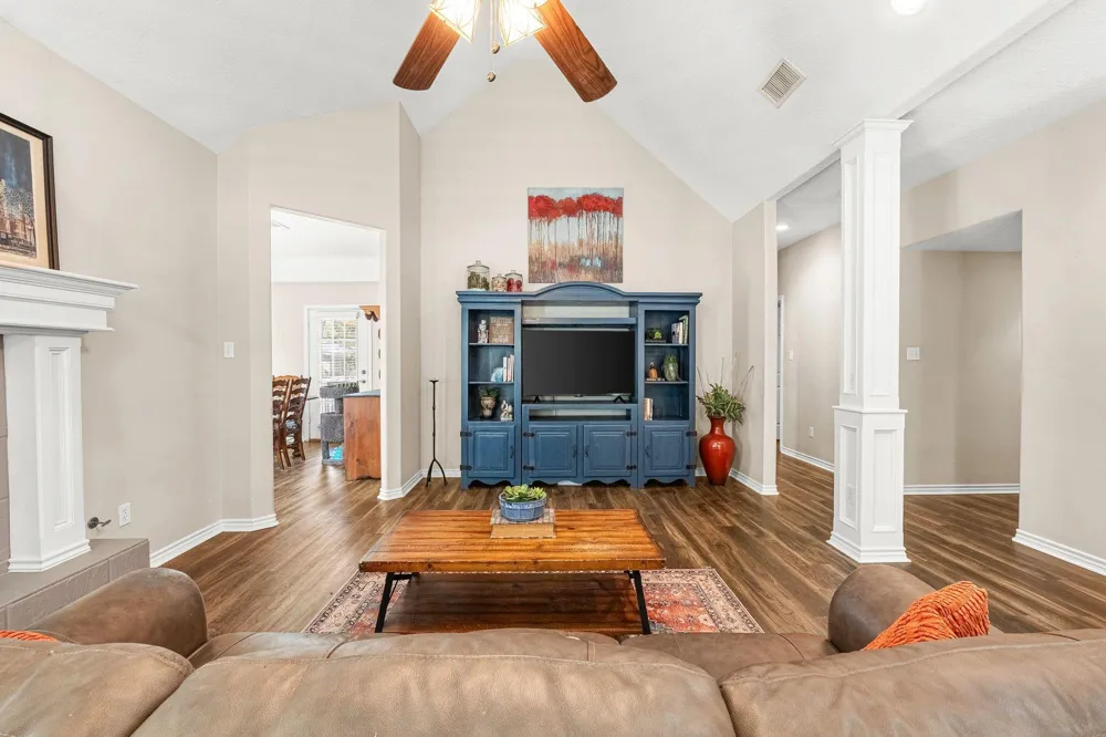 14444 Hill Drive Willis, TX 77318
