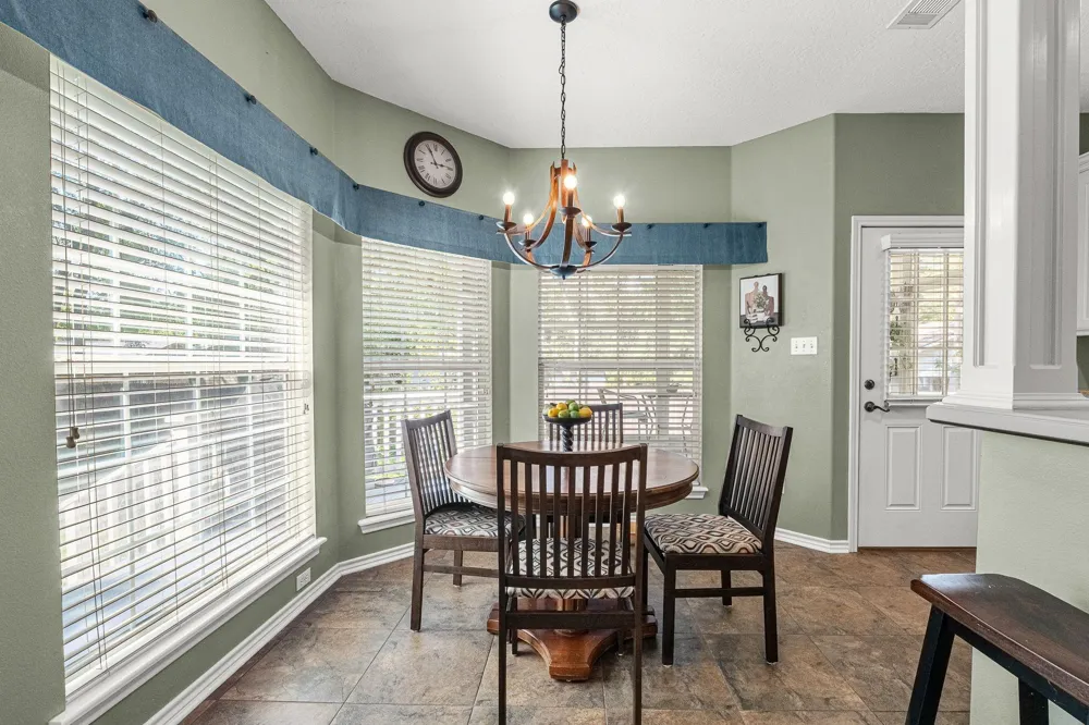 14444 Hill Drive Willis, TX 77318