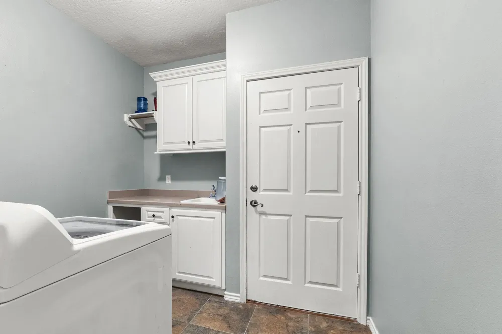 14444 Hill Drive Willis, TX 77318