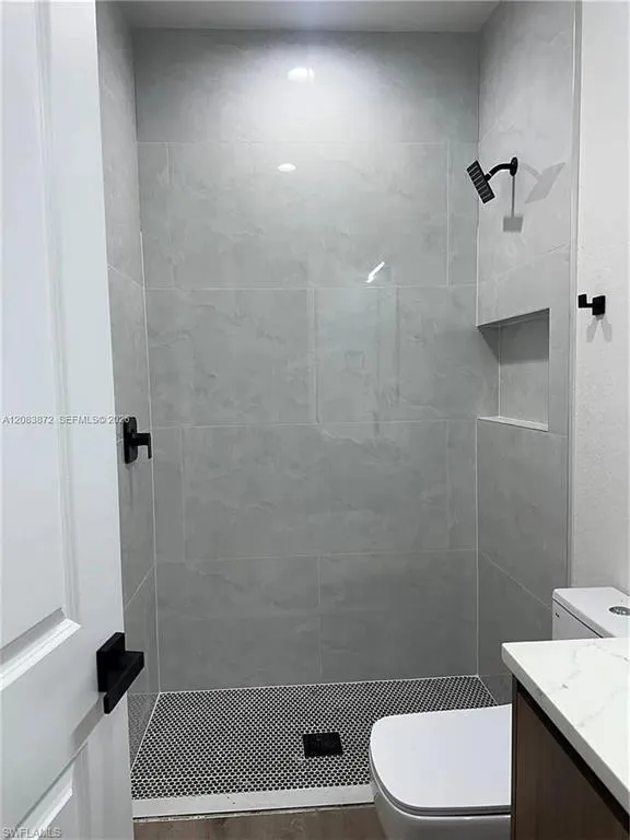 3301 NW 5th Street Cape Coral, FL 33993