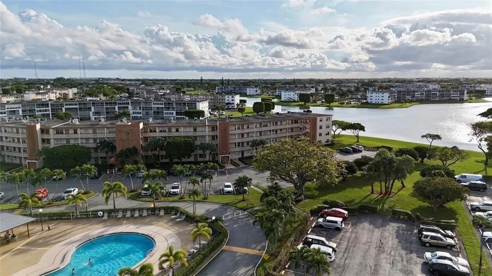 3002 Newcastle A Boca Raton, FL 33434