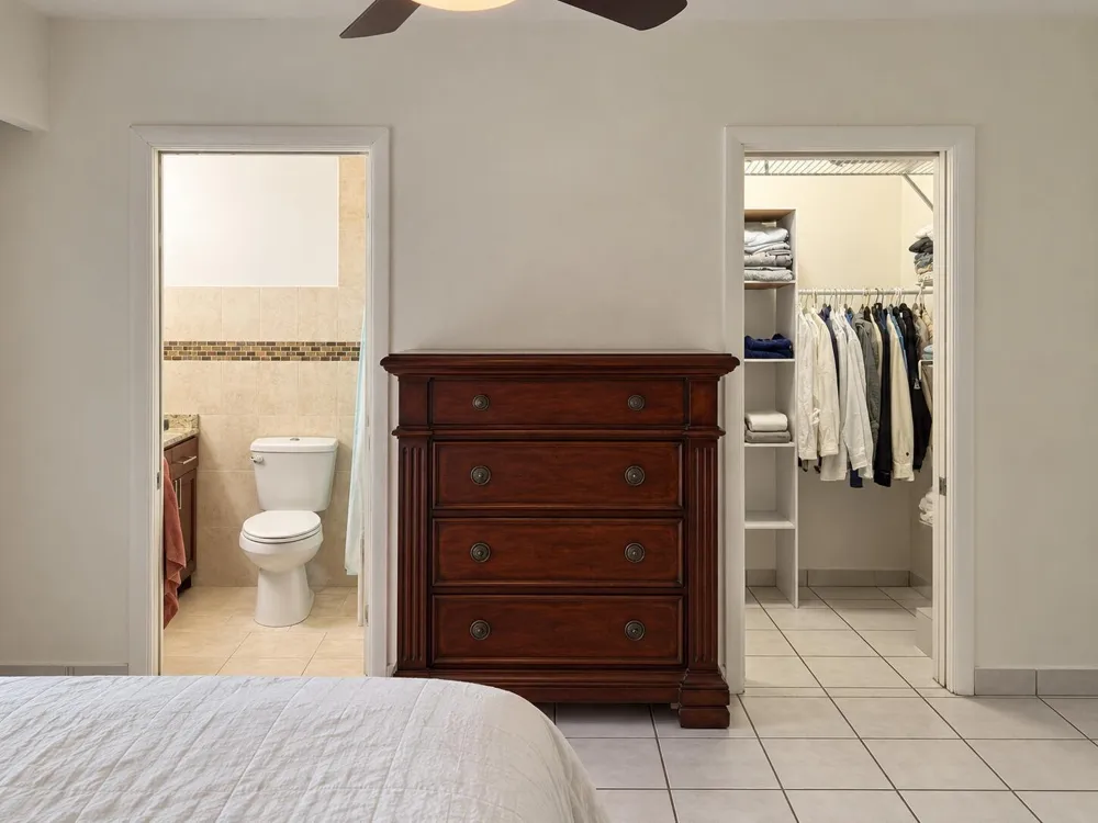 18720 NE 18TH AVENUE #217 Miami, FL 33179