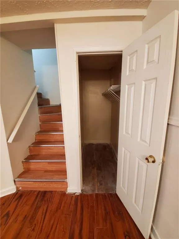 7011 Oakhill Circle Austell, GA 30168