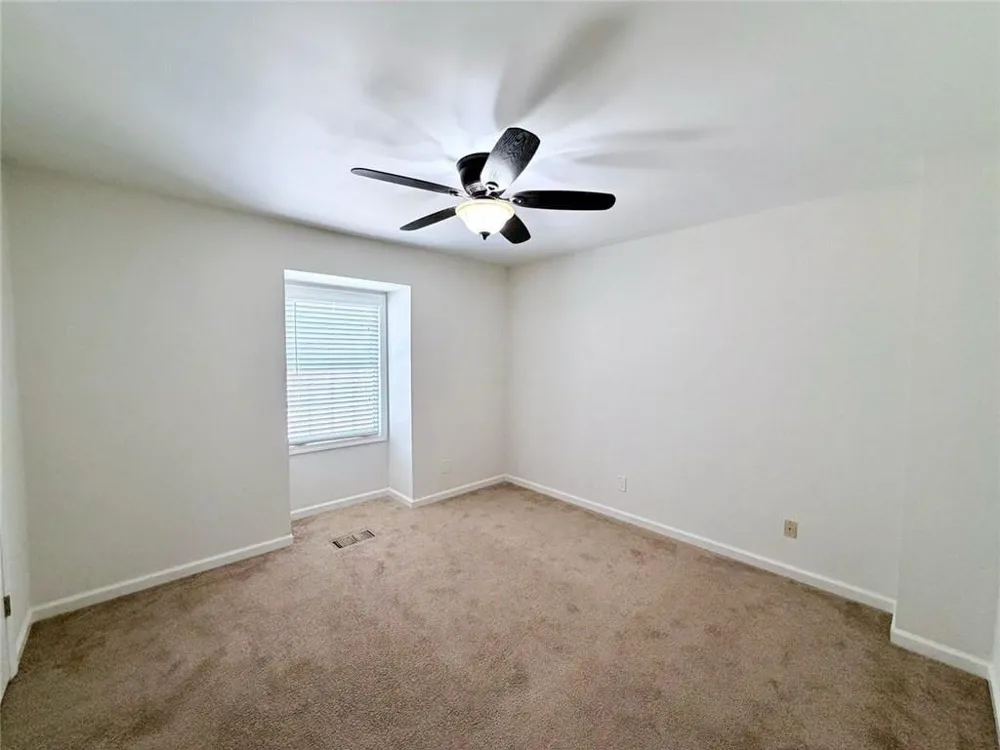 3730 Old Flowery Branch Road #I1 Oakwood, GA 30566