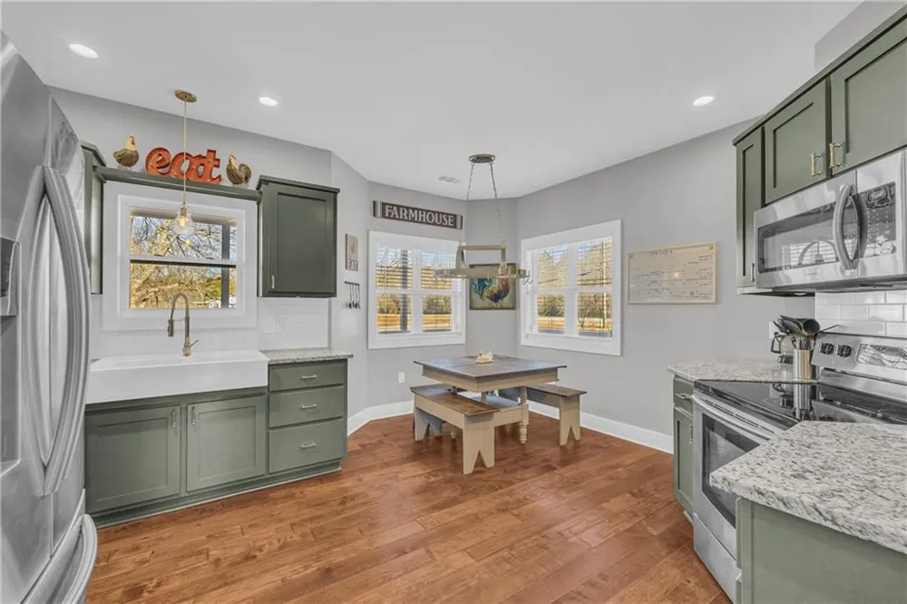 3020 Meadow Trail Loganville, GA 30052
