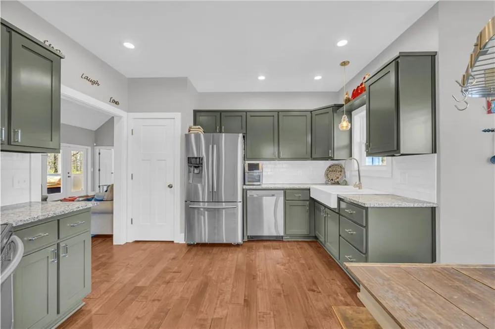 3020 Meadow Trail Loganville, GA 30052