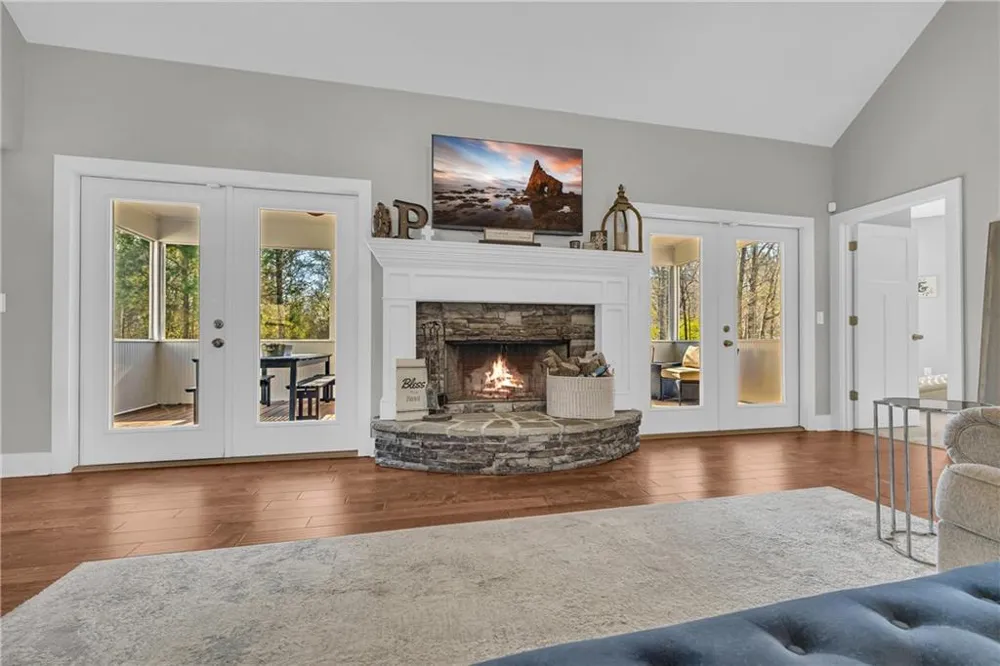 3020 Meadow Trail Loganville, GA 30052