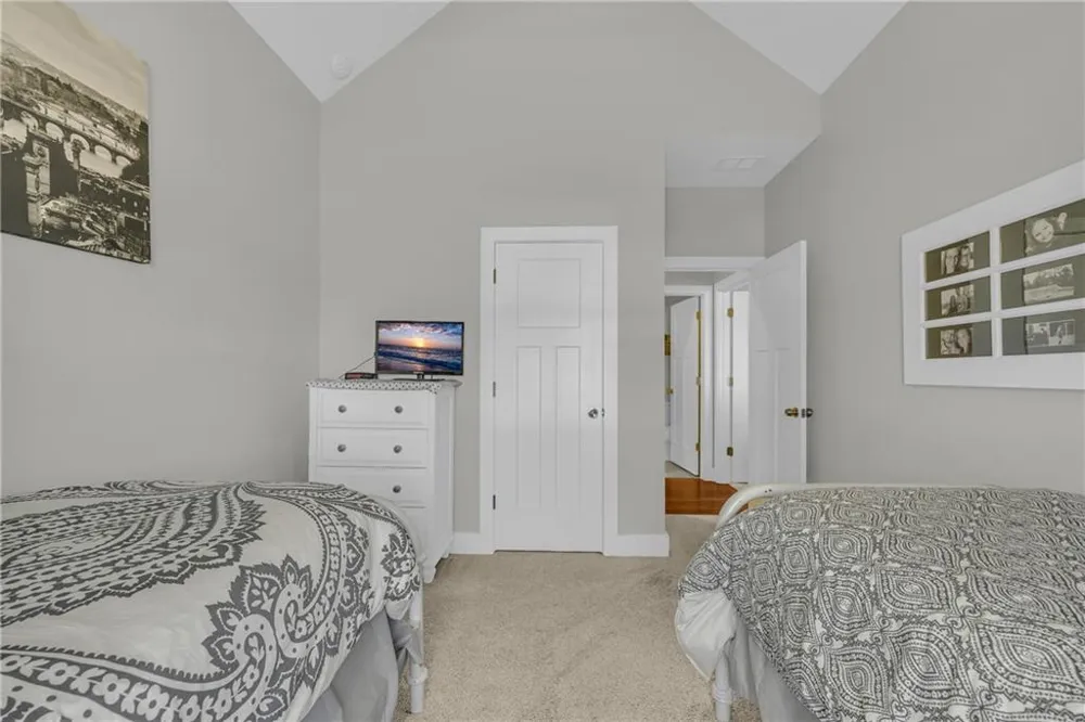 3020 Meadow Trail Loganville, GA 30052