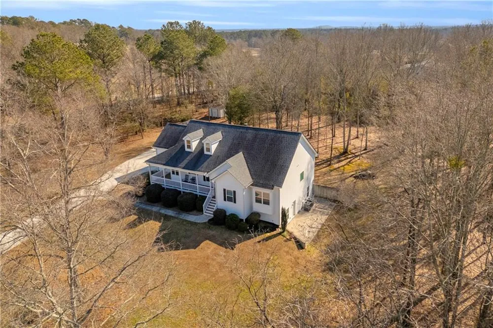 3020 Meadow Trail Loganville, GA 30052