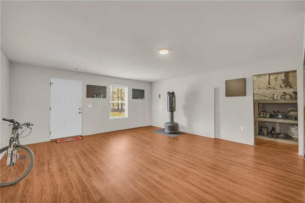 3020 Meadow Trail Loganville, GA 30052