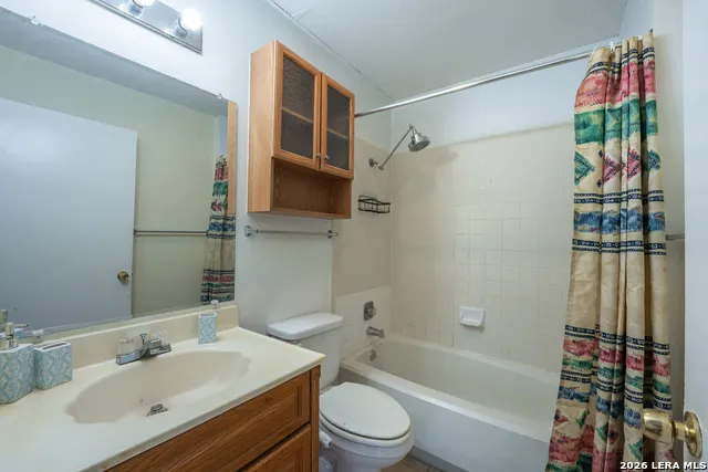 1302 Coldwater Dr San Antonio, TX 78245