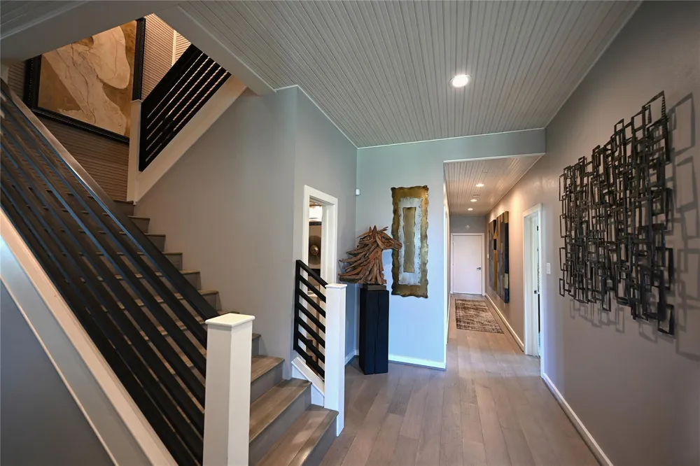 38 Fairway Park Montgomery, TX 77356