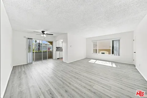 1246 Euclid Street #6