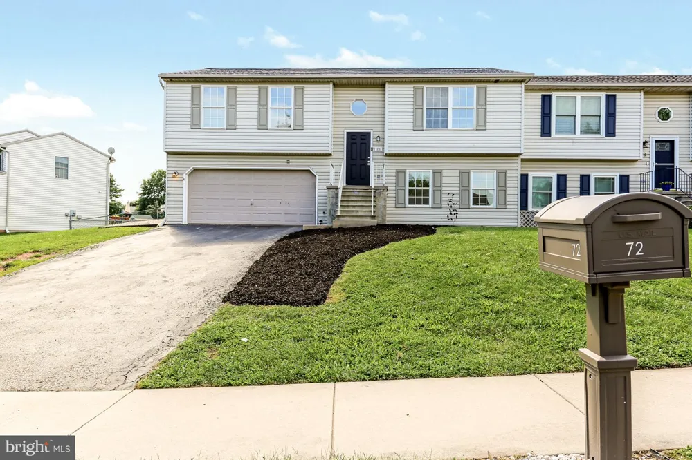 72 GREENFIELD STREET Manchester, PA 17345