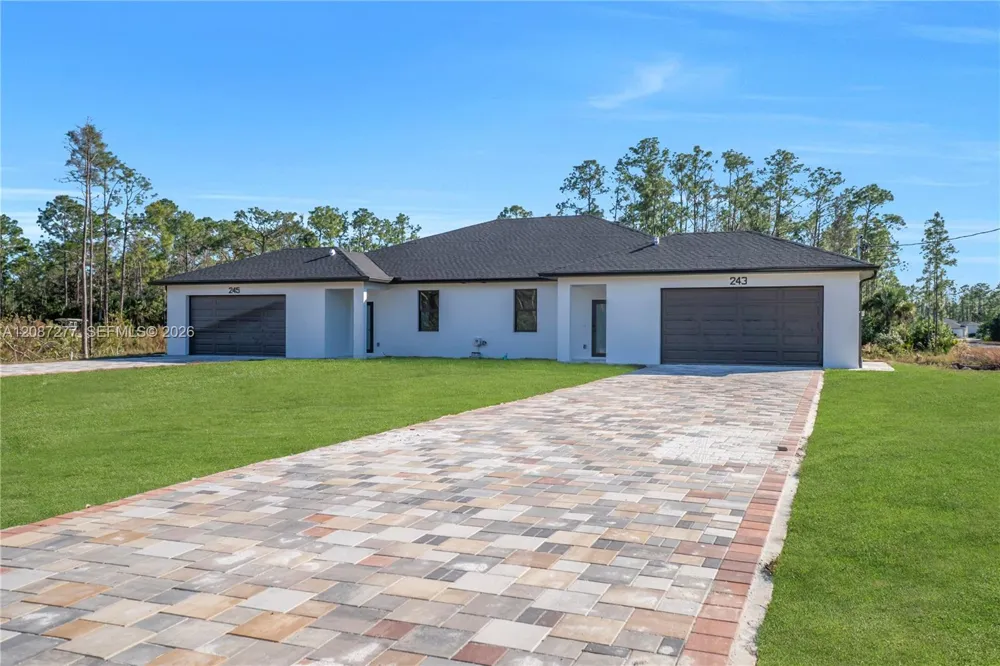 243 GREENBRIAR BLVD Lehigh Acres, FL 33972