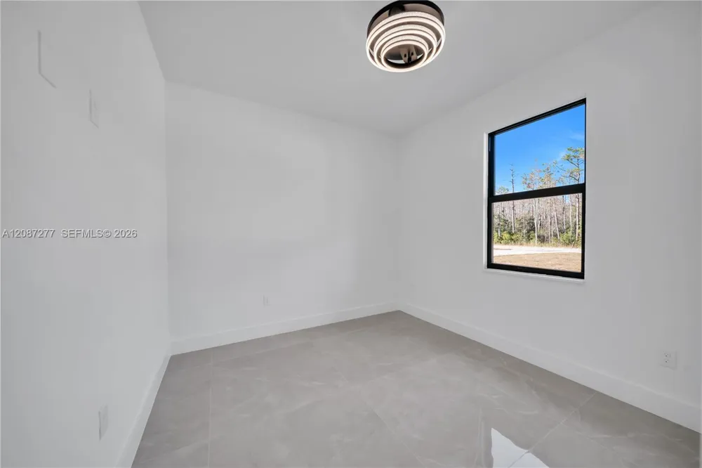 243 GREENBRIAR BLVD Lehigh Acres, FL 33972