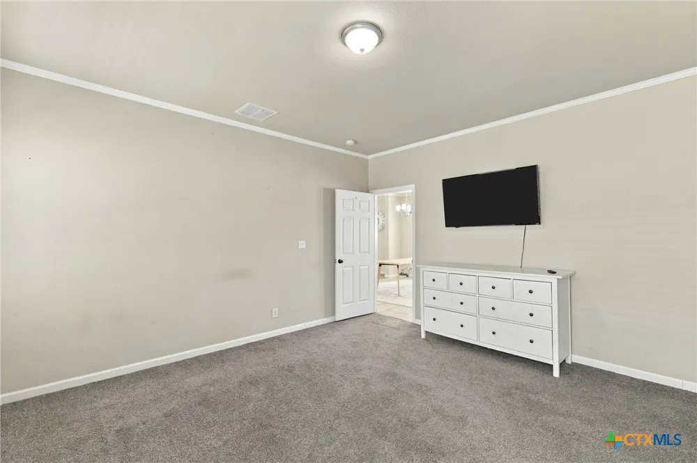 244 Heatherwood Drive #16 Driftwood, TX 78619